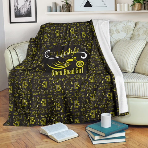 YELLOW Open Road Girl Scatter Regular Blanket